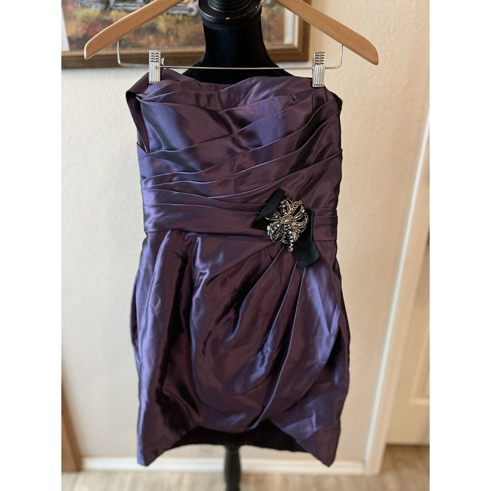 "Love by Enzoani" Eggplant Purple Strapless Cocktail Dress w Applique 8 264